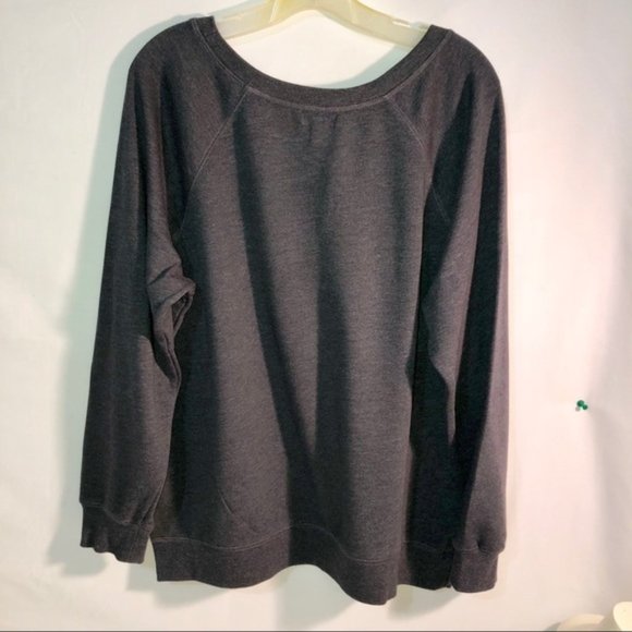Old Navy Sweatshirt Ladies - Picture 6 of 7
